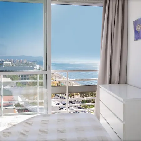 La Torre De La Roca Torremolinos